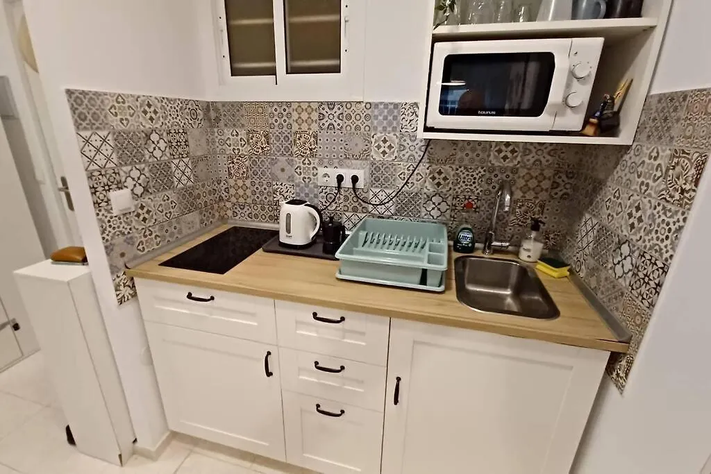 Luxurious 1 Bed Apartment With 5 Pools & Gardens. Benalmádena Spanien