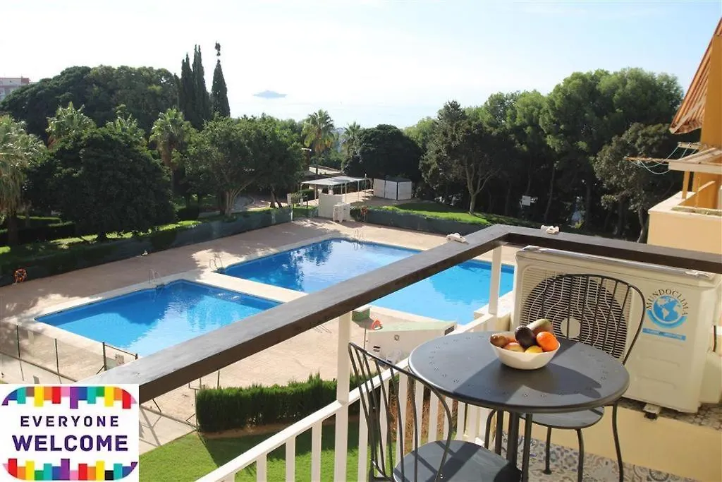 Luxurious 1 Bed Apartment With 5 Pools & Gardens. Benalmádena